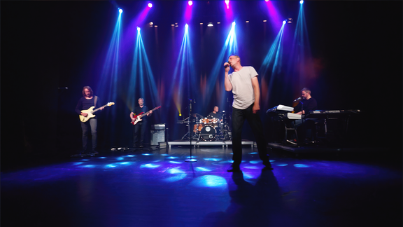 TMOG ©martyn goddard