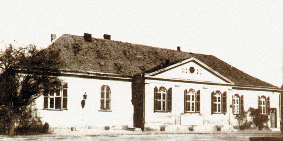 Historische Theaterfassade © Stadtarchiv Güstrow