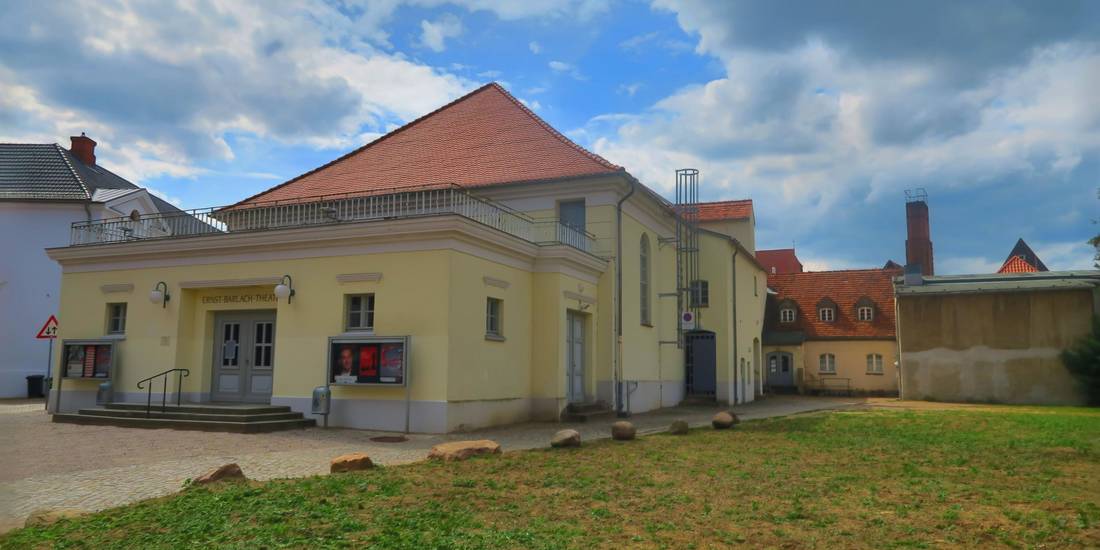 Parkplatz Theater © Landkreis Rostock