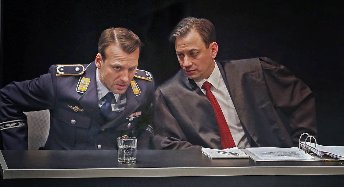 Hendrik Flacke und Conrad Waligure