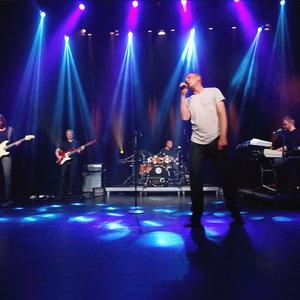 TMOG ©martyn goddard