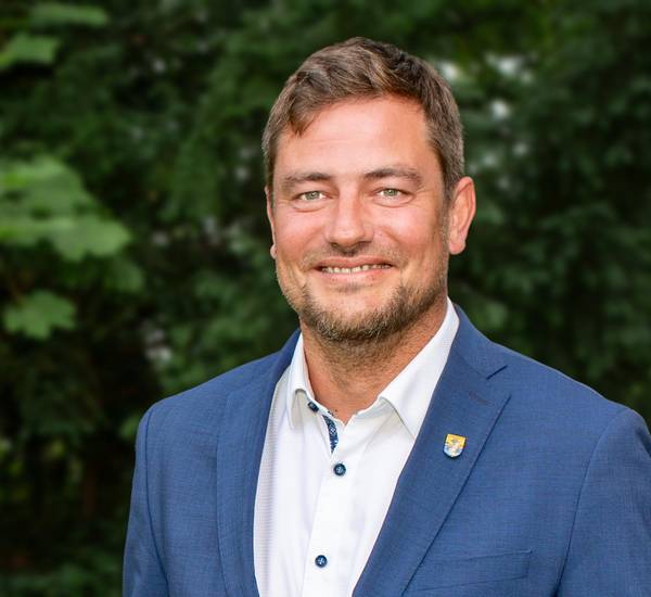 Sebastian Constien Porträt 2024